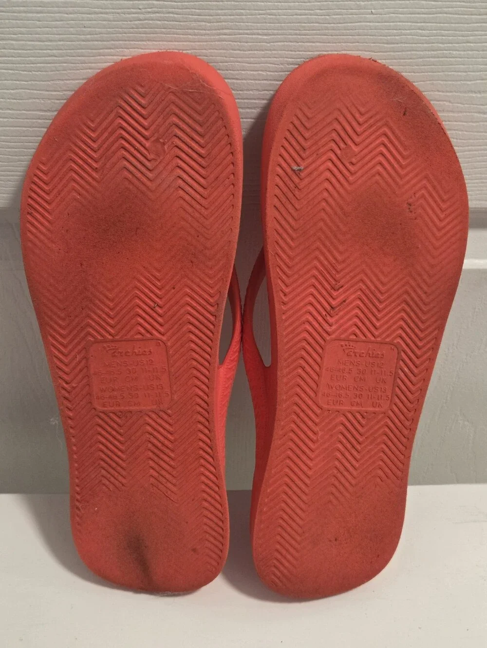 (5/$25) Archies Flip Flops Coral Mens Size 12 - Sandals, Beach, Summer